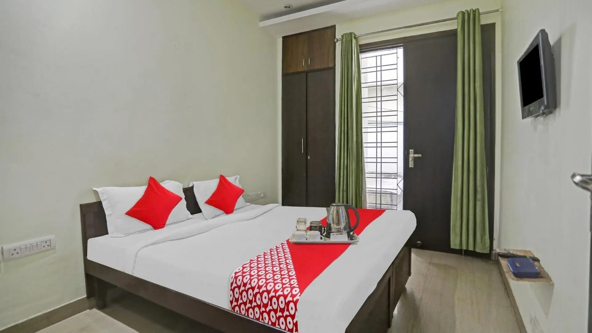 Hotel O Mahadev Guest House Gurgaon